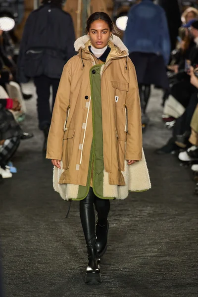 Look 22